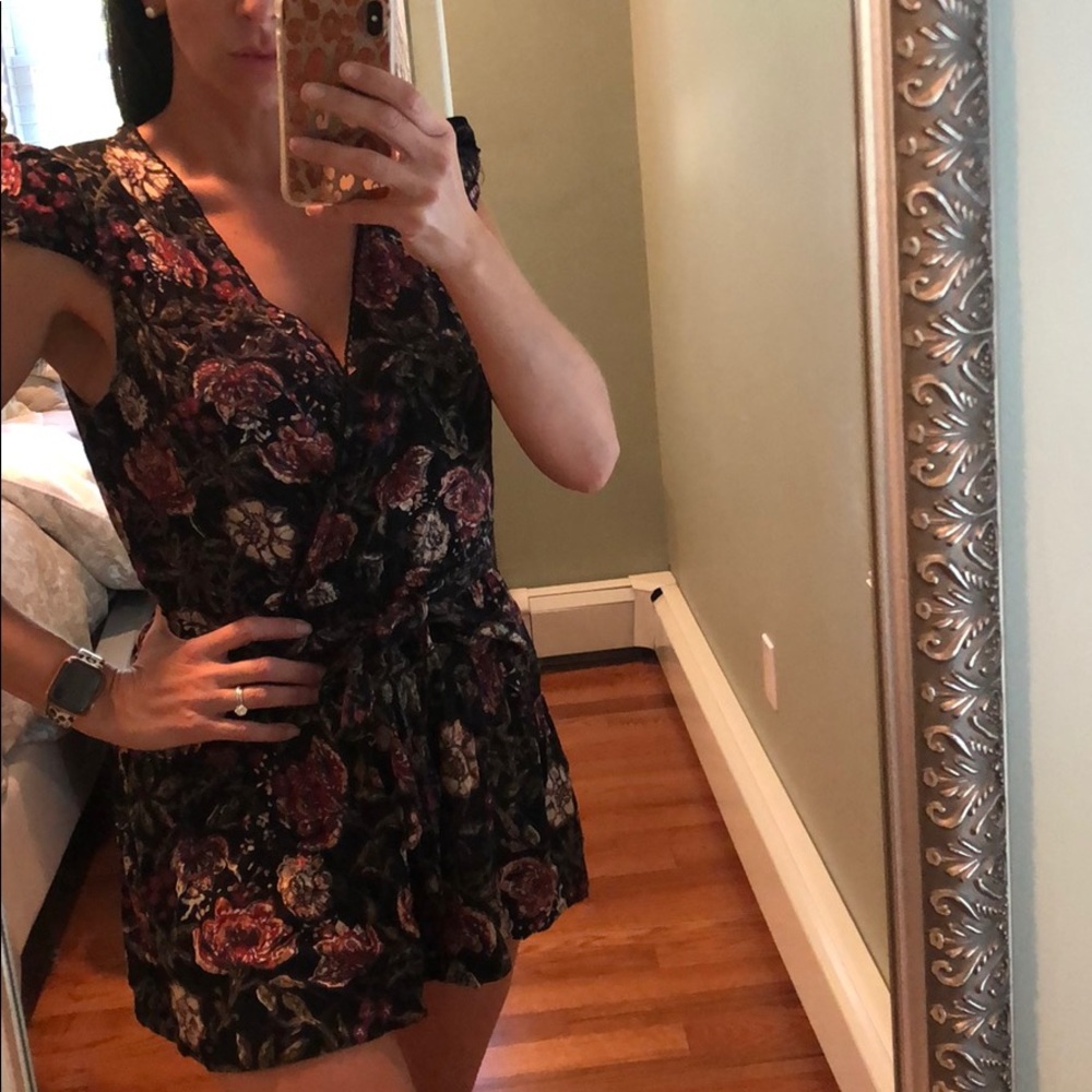 Floral Tie Waist shorts Romper